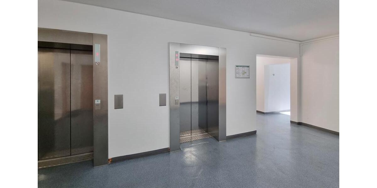 Etagenwohnung Halle (Saale) Nietleben - 4 Zimmer, 111 m&sup2;, 780&euro; | Angebot:26233703