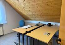 Büro in Roes 300 € 30 m²