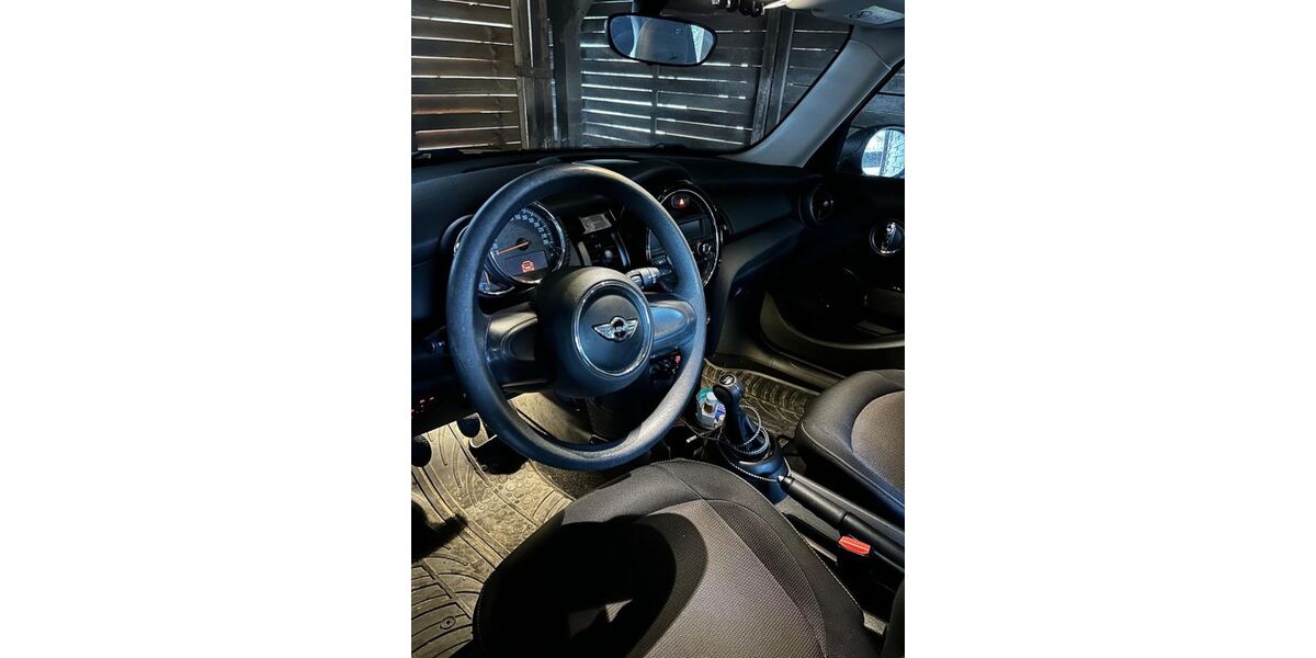 Mini ONE 110.000 km 8.000 &euro; Bienenbüttel 29553