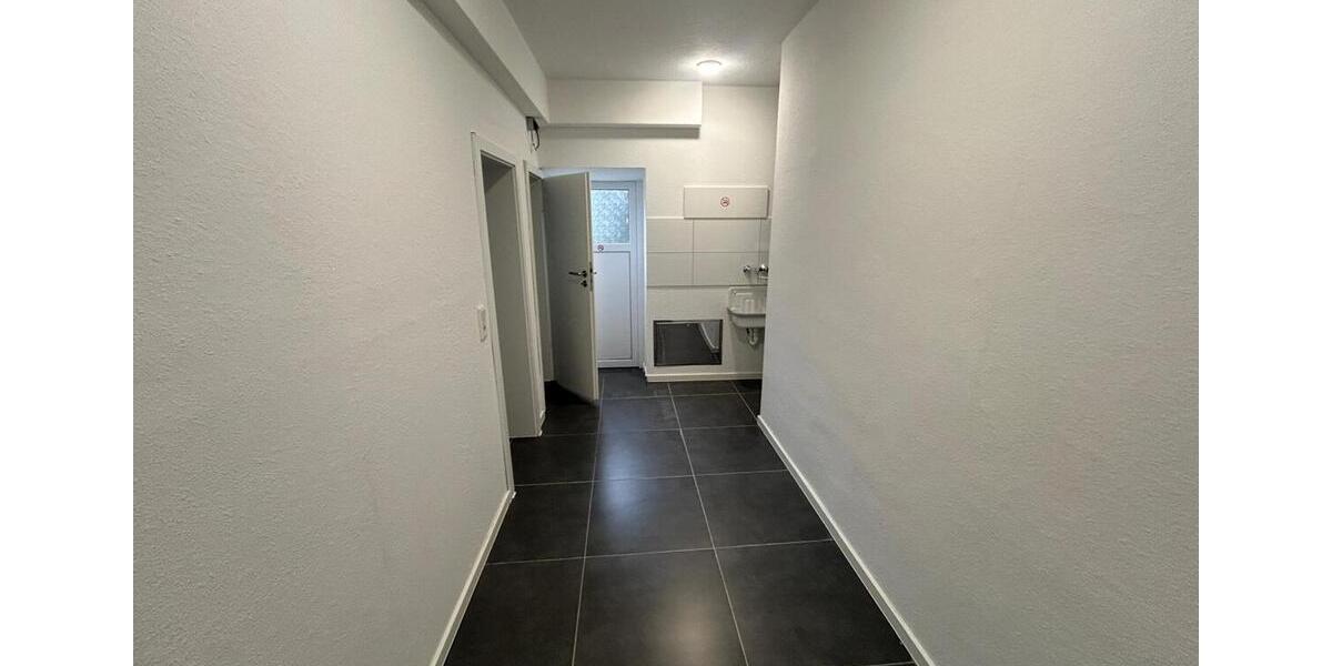 Reihenhaus Finnentrop - 8 Zimmer, 230 m&sup2;, 1.840&euro; | Angebot:26196884