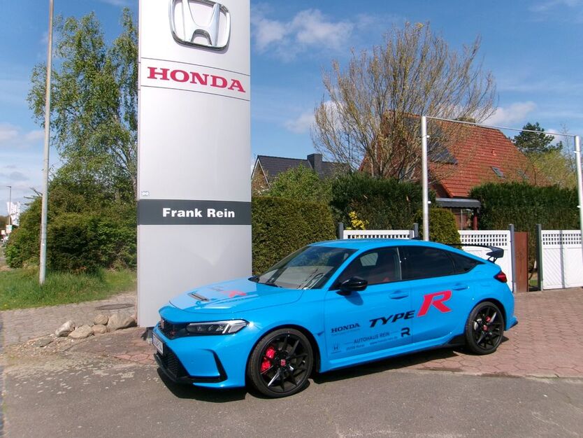 Honda Civic 5.065 km 52.990 € Horst 25358