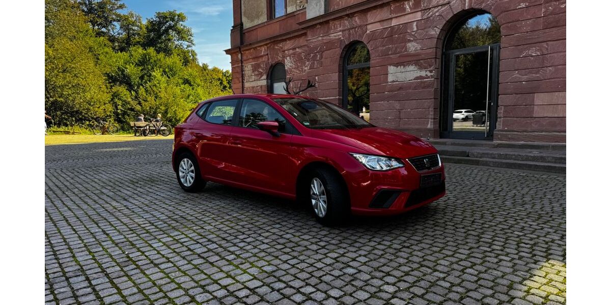Seat Ibiza 40.000 km 11.000 &euro; Taunusstein, Neuhof 65232