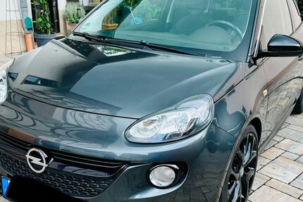 Opel Adam 64.000 km 12.900 &euro; Trebur 65468