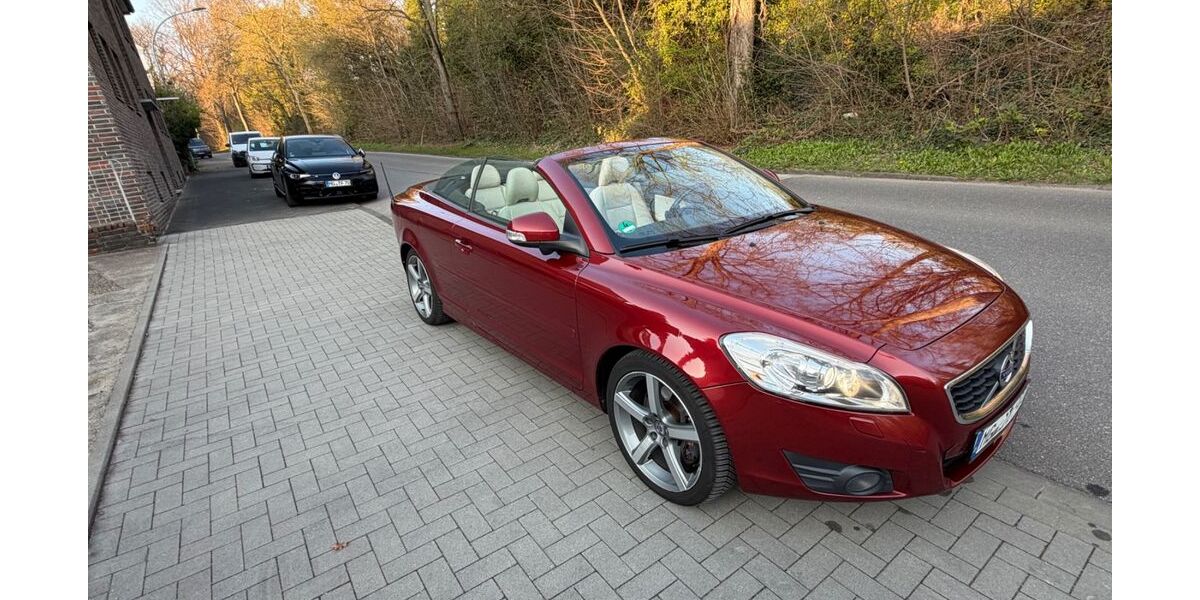 Volvo C70 200.000 km 7.500 &euro; Mönchengladbach 41239