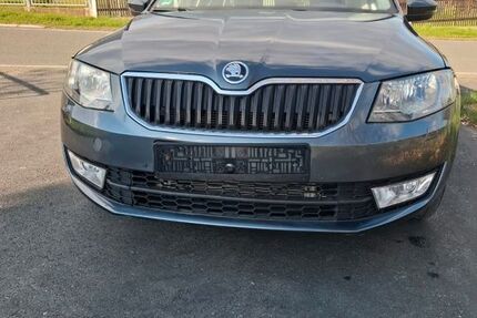Skoda Octavia 140.358 km 7.999 &euro; Hirschberg 07927