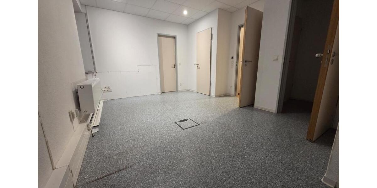 Gewerbeobjekt Wilhelmshaven - 2.209&euro; | Angebot:26267111