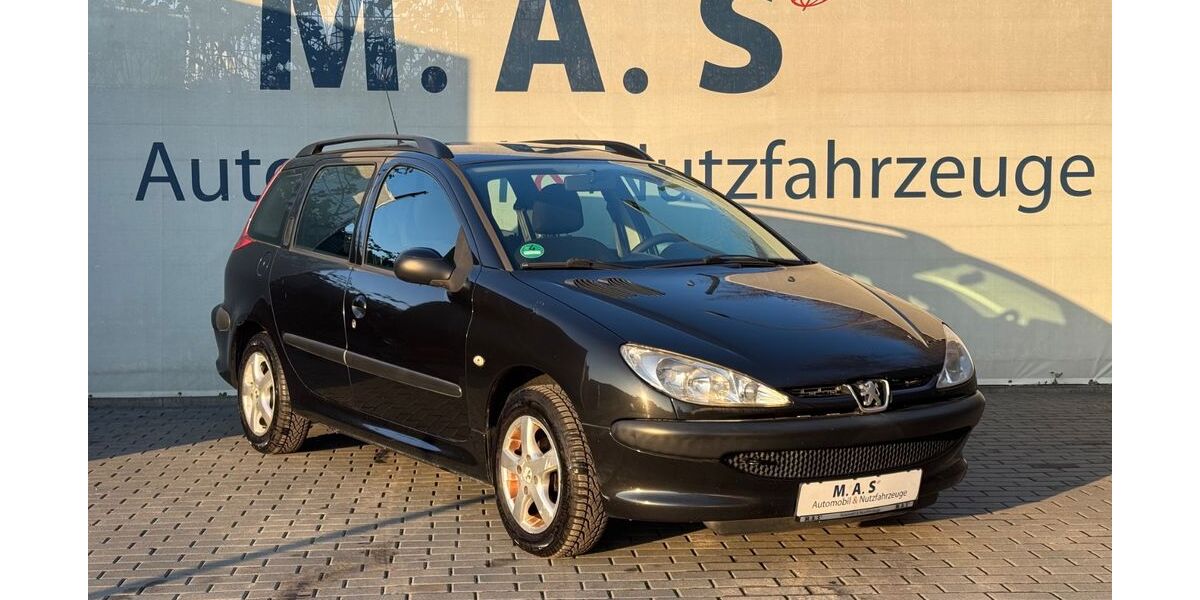 Peugeot 206 183.000 km 1.300 &euro; Bremerhaven 27576
