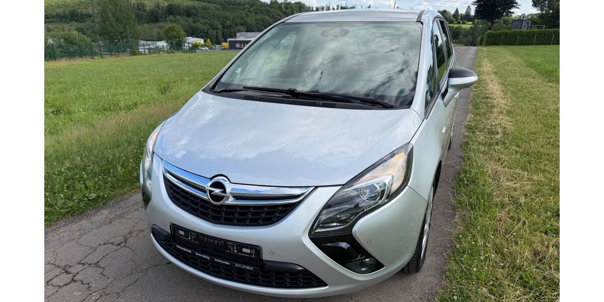 Opel Zafira 141.000 km 8.990 &euro; Kirchhundem 57399