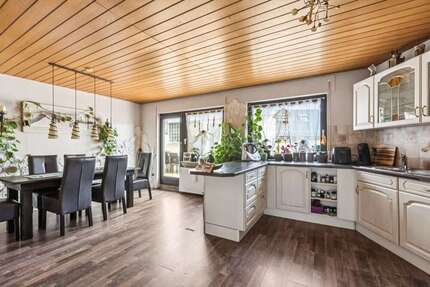 Haus Erlensee - 25 Zimmer, 600 m&sup2;, 1.390.000&euro; | Angebot:22105407