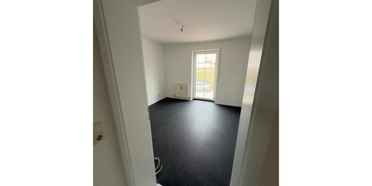 Etagenwohnung Bodenwöhr - 3 Zimmer, 76 m&sup2;, 620&euro; | Angebot:26183688