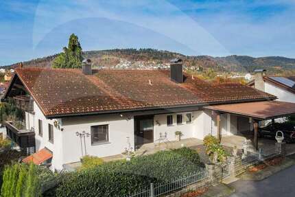 Wohnung zum Kaufen in Hauzenberg 748.000 € 350 m² 9 zimmer