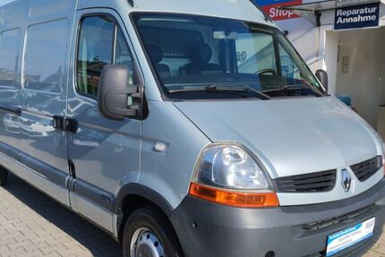 Renault Master 143.297 km 5.999 € Jade 26349
