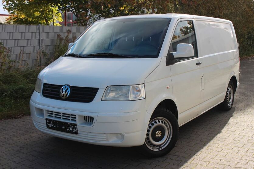 VW T5 Transporter 244.000 km 6.499 € Rostock 18107