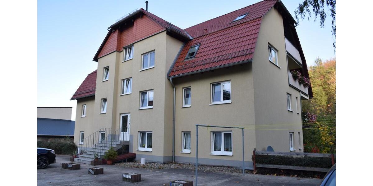 Dachgeschoßwohnung Nossen - 2 Zimmer, 61 m&sup2;, 365&euro; | Angebot:26163003