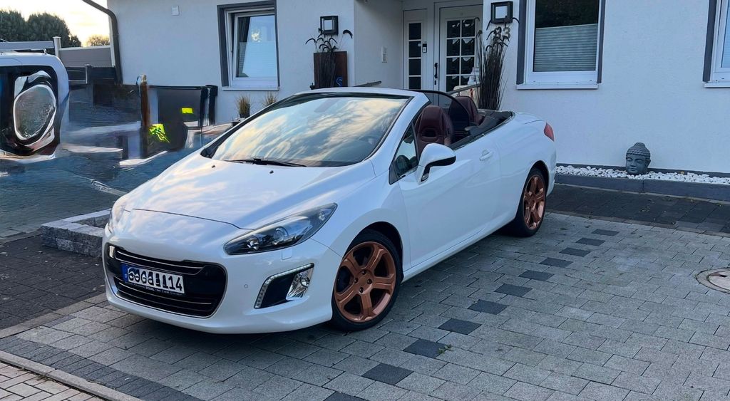 Peugeot 308 124.000 km 7.000 &euro; Welver 59514