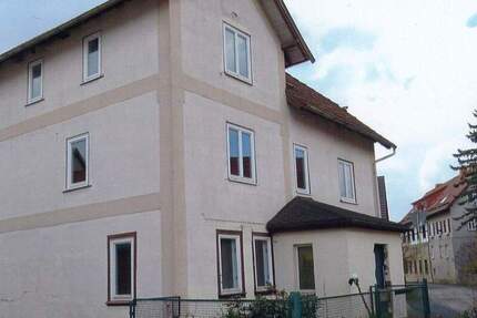 Haus Kaltennordheim - 1 Zimmer, 193 m&sup2;, 75.000&euro; | Angebot:26656906