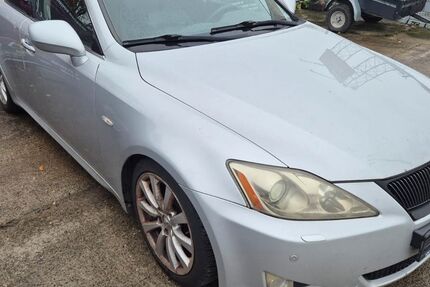 Lexus IS 220 329.000 km 1.250 &euro; Stralsund 18437