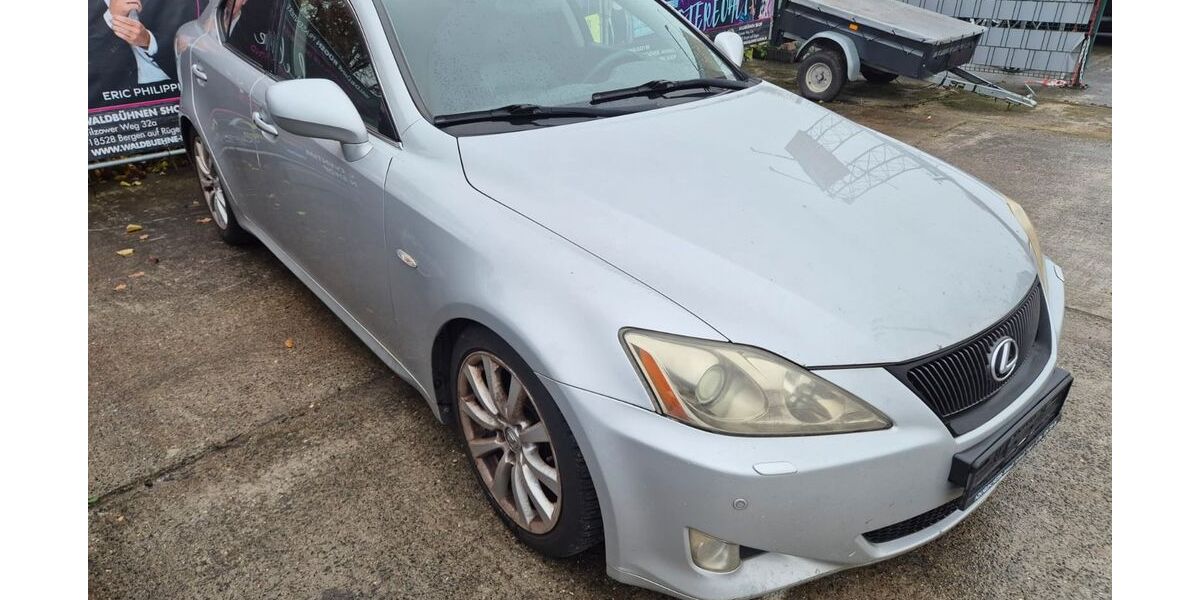 Lexus IS 220 329.000 km 1.250 &euro; Stralsund 18437