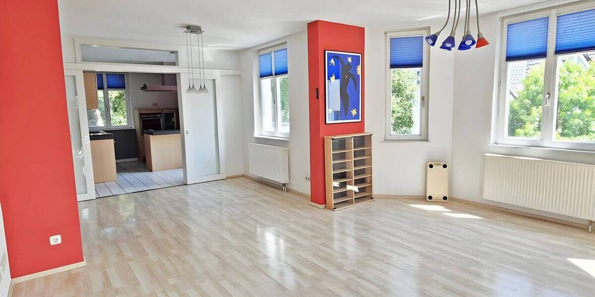 Helle Etagenwohnung mit 2 Balkonen in bester Lage des Mindener Glacis 3 zimmer