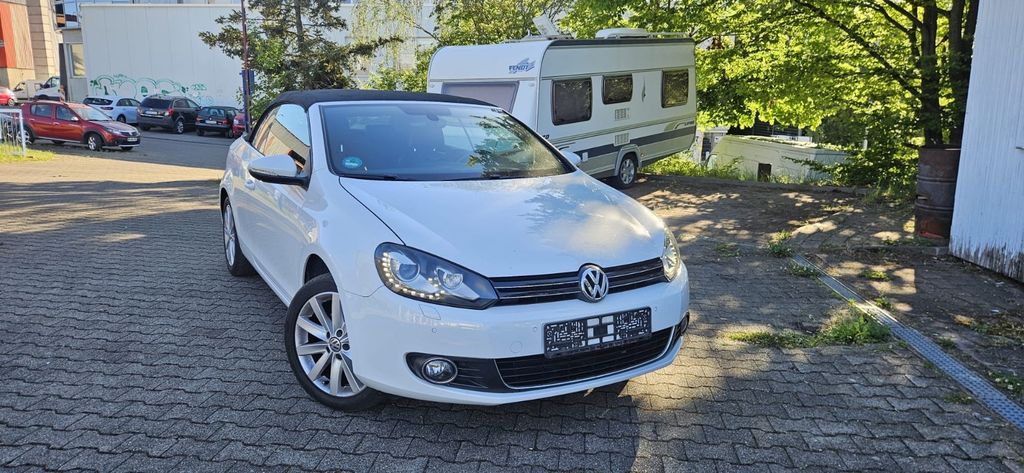 VW Golf 156.723 km 7.100 &euro; Waiblingen Neustadt ( 15 km von Stuttgart ) 71336