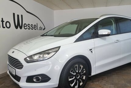 Ford S-Max Business Sportsitze Keyfree Kamera Navi 81.100 km 17.900 &euro; Garrel 49681