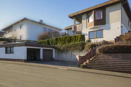 Haus Reiskirchen - 6 Zimmer, 203 m&sup2;, 390.000&euro; | Angebot:25571385