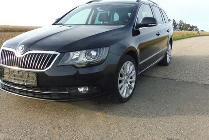 Skoda Superb 173.000 km 9.400 &euro; Lappersdorf 93138