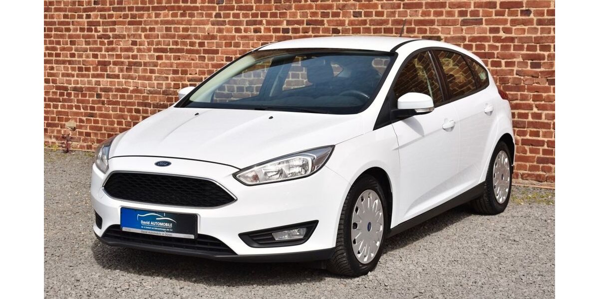 Ford Focus 126.000 km 7.990 &euro; Düren 52351