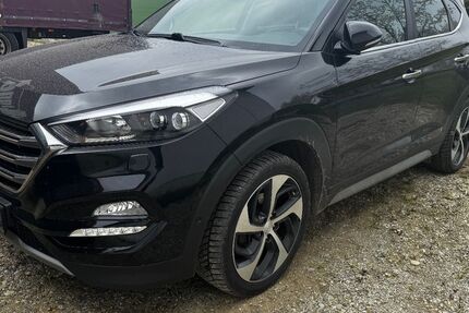Hyundai TUCSON 139.518 km 15.990 &euro; Loiching 84180