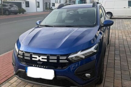 Dacia Sandero 17.000 km 16.000 &euro; Selters 65618