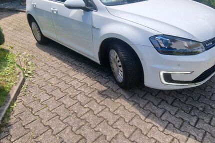 VW Golf 38.000 km 9.999 € Lichtenau 77839