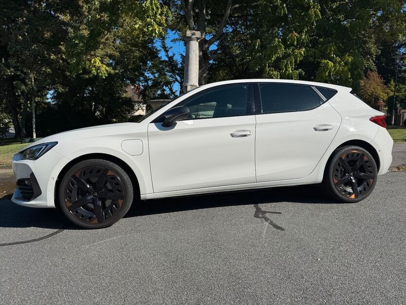 Cupra Leon 47.650 km 22.995 € Bensheim 64625