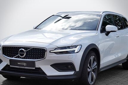 Volvo V60 Cross Country 96.000 km 32.890 &euro; Büdelsdorf 24782