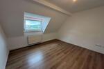 Dachgeschoßwohnung Gelnhausen - 3 Zimmer, 62 m&sup2;, 720&euro; | Angebot:26338112