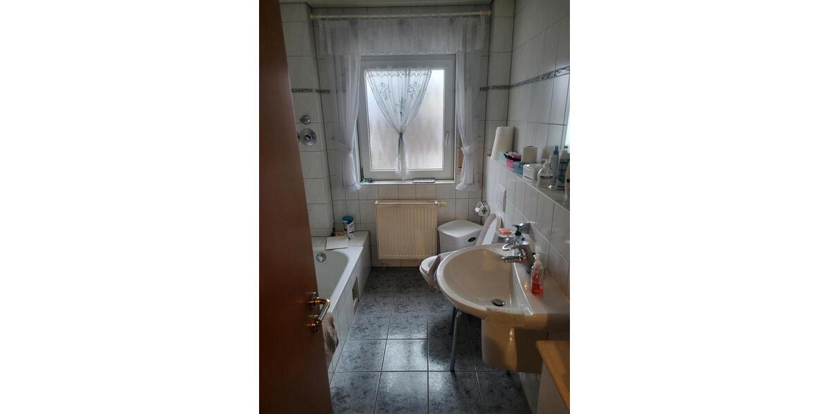 Etagenwohnung Münster (Hessen) - 3 Zimmer, 95 m&sup2;, 330.000&euro; | Angebot:26057230