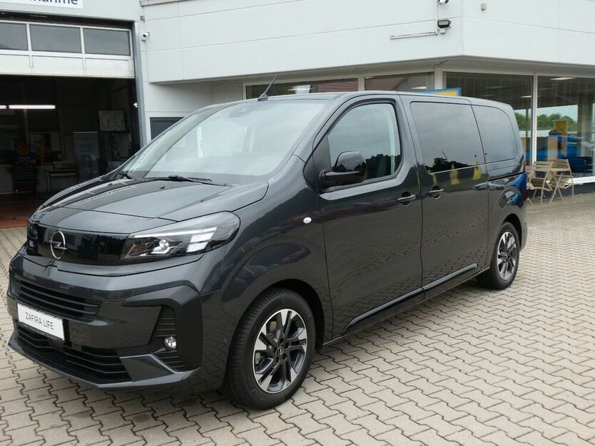 Zafira Life