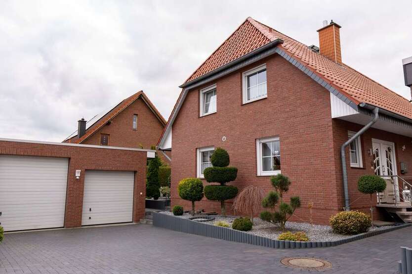 Haus zum Kaufen in Lengede 450.000 € 123 m²