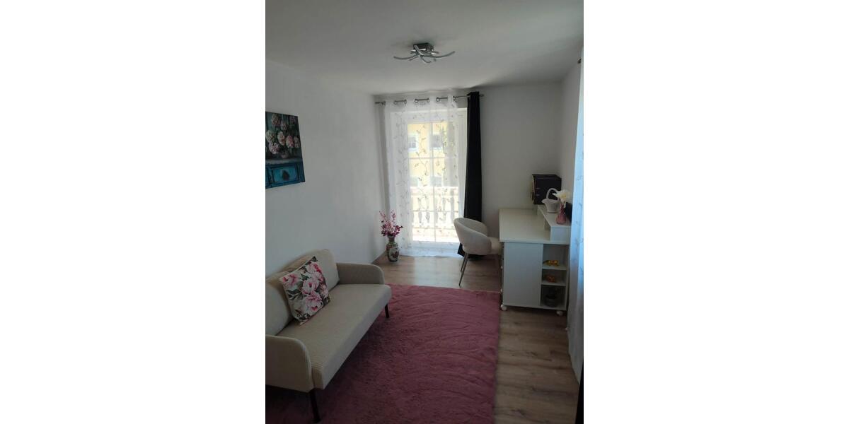 Einfamilienhaus Triftern - 8 Zimmer, 240 m&sup2;, 699.000&euro; | Angebot:27072652
