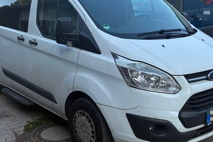 Ford Transit Custom 250.000 km 8.490 &euro; Gräfelfing 82166