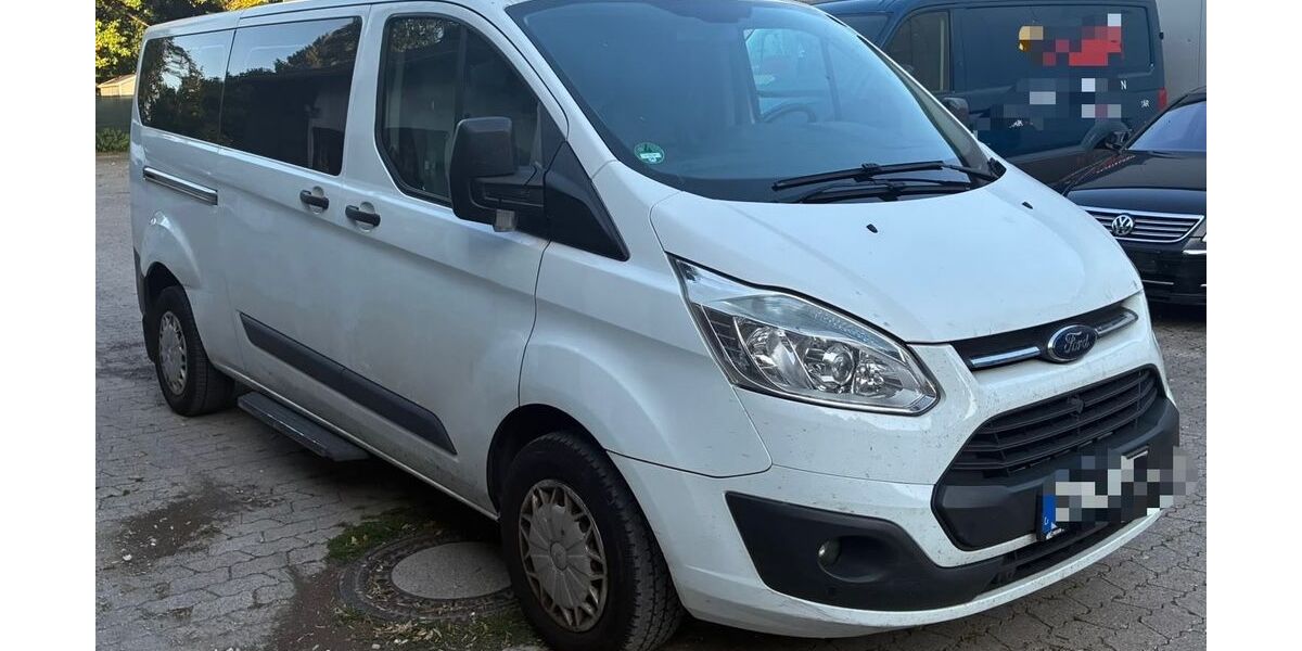 Ford Transit Custom 250.000 km 8.490 &euro; Gräfelfing 82166