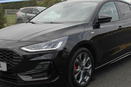 Ford Focus 26.200 km 22.980 &euro; Mittenaar 35756