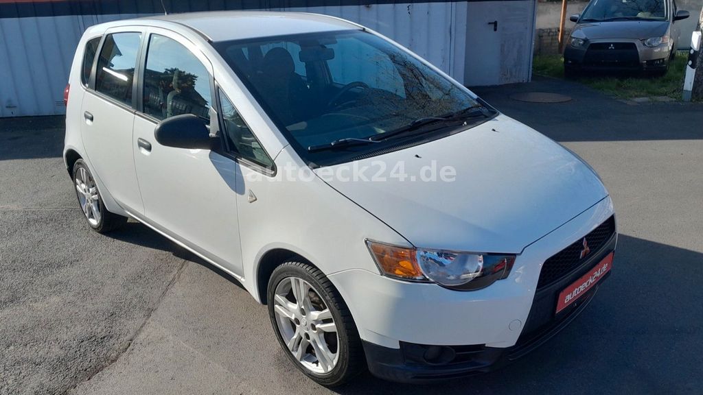 Mitsubishi Colt 100.600 km 4.695 &euro; Dresden 01279