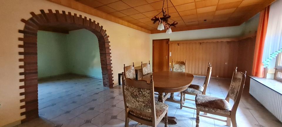Mehrfamilienhaus, Wohnhaus Ottweiler - 8 Zimmer, 210 m&sup2;, 280.000&euro; | Angebot:26956391