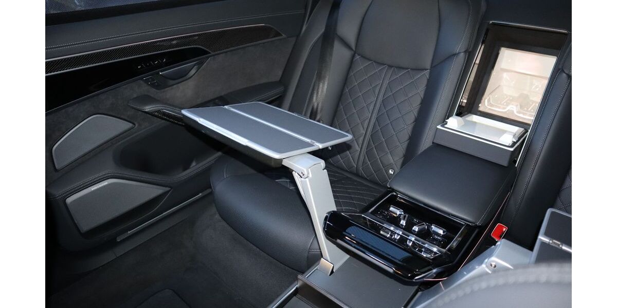 Audi A8 42.000 km 79.000 &euro; Passau 94034