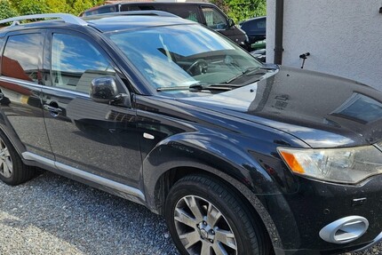 Mitsubishi Outlander 189.000 km 8.999 € Barbing 93092