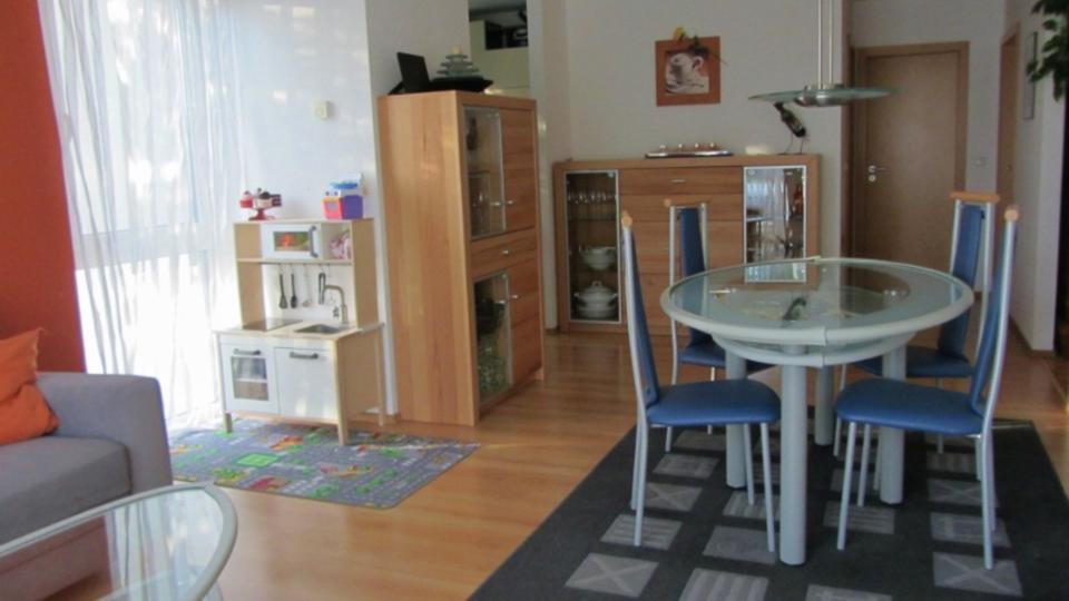 Etagenwohnung Pfungstadt - 3 Zimmer, 82 m&sup2;, 380.000&euro; | Angebot:24612211