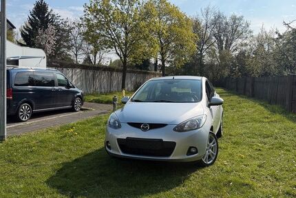 Mazda 2 133.000 km 3.289 &euro; Nürnberg 90431