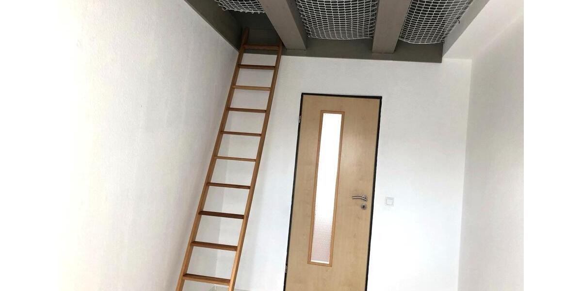 Dachgeschoßwohnung Oberasbach - 3 Zimmer, 60 m&sup2;, 224.900&euro; | Angebot:25404687