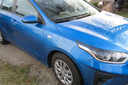 Kia ceed Sportswagon 69.100 km 13.580 &euro; Ilmenau 98693