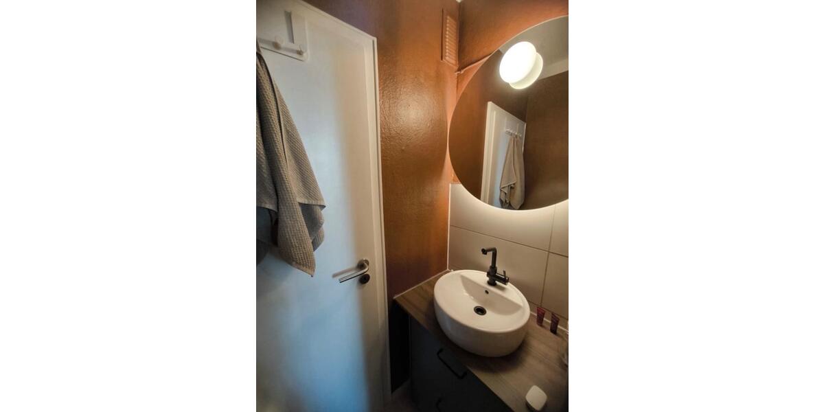 Etagenwohnung Bonn Gronau - 1 Zimmer, 21 m&sup2;, 630&euro; | Angebot:26664656